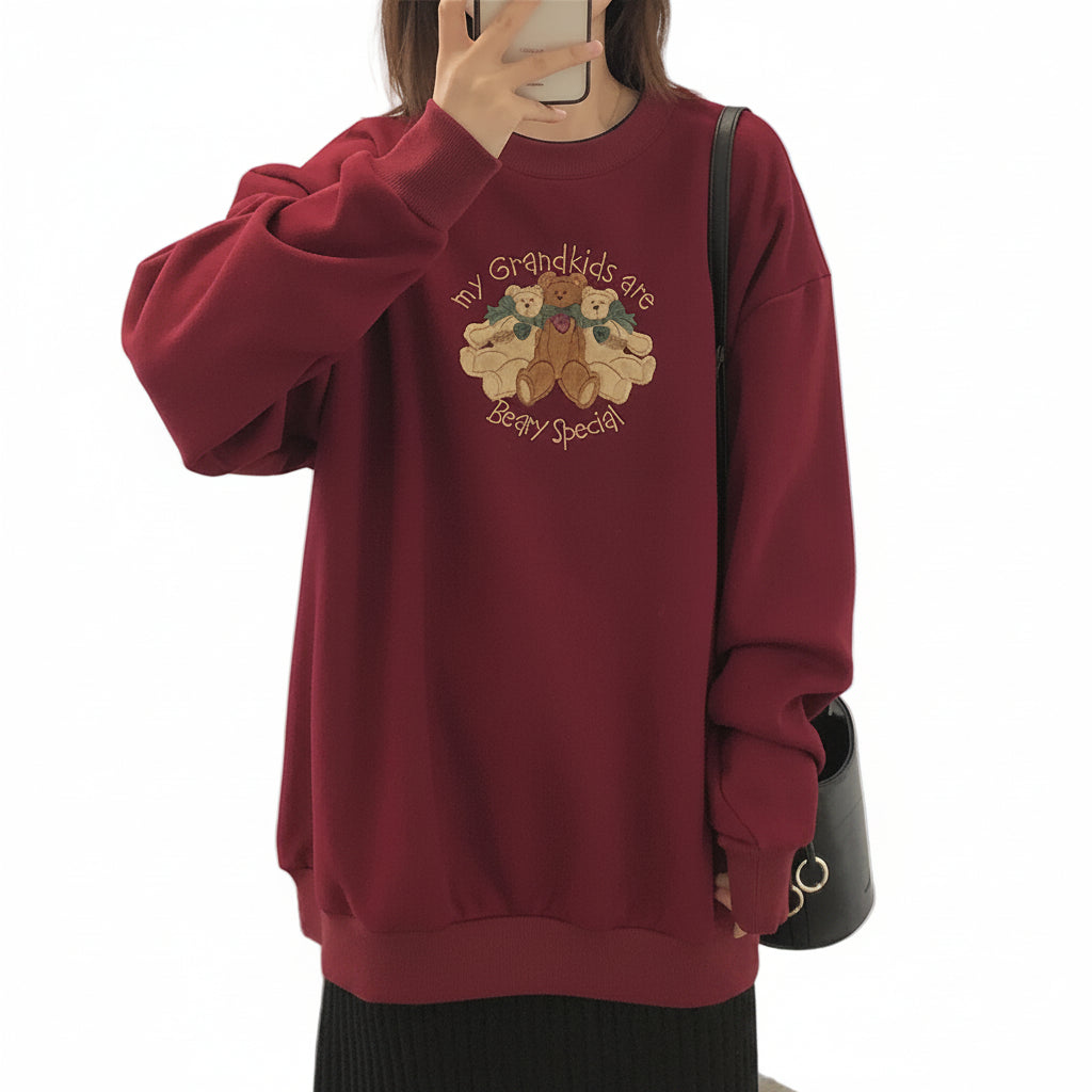 Women’s Vintage Fleece Cartoon Embroidered Sweater Loose Fit